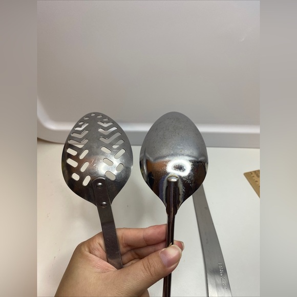 Vintage Ekco Knife 8” Blade Slicer And Two Servings Spoon - Picture 8 of 16